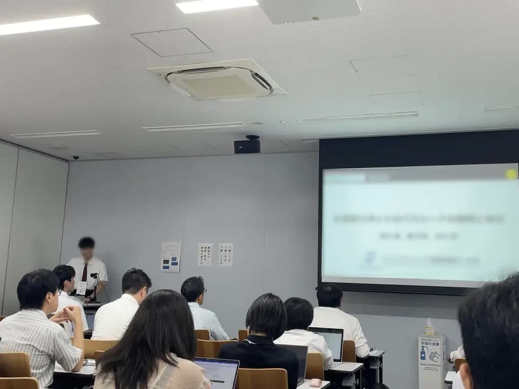 国内学会にて発表 in大阪の画像